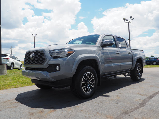 New 2020 Toyota Tacoma Trd Sport 4x4 Trd Sport 4dr Double Cab 5 0 Ft Sb 6a In Washington Court House Lm346520 Svg Toyota